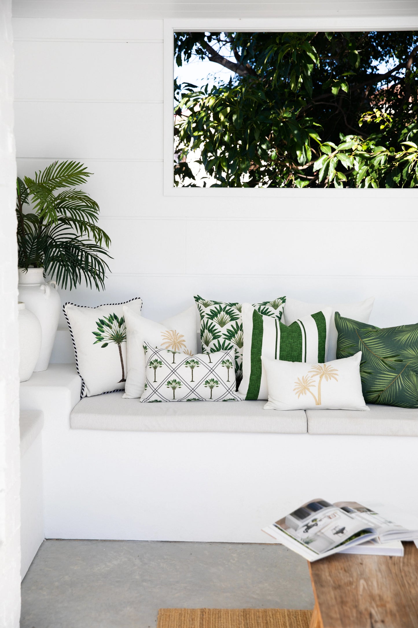 Raffles Palm 30x50 Cushion