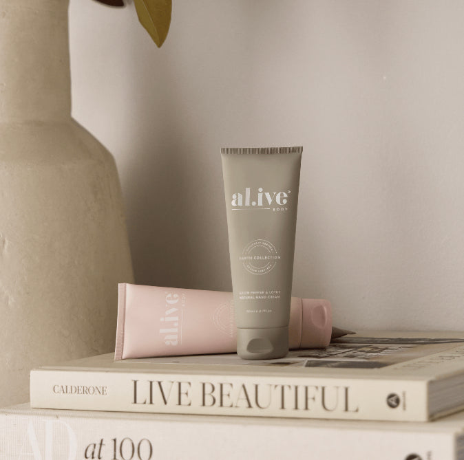 The Retreat Hand Care Duet