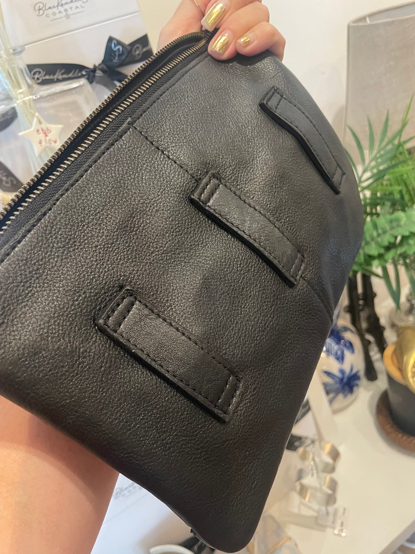 Sicily Black Crossbody bag