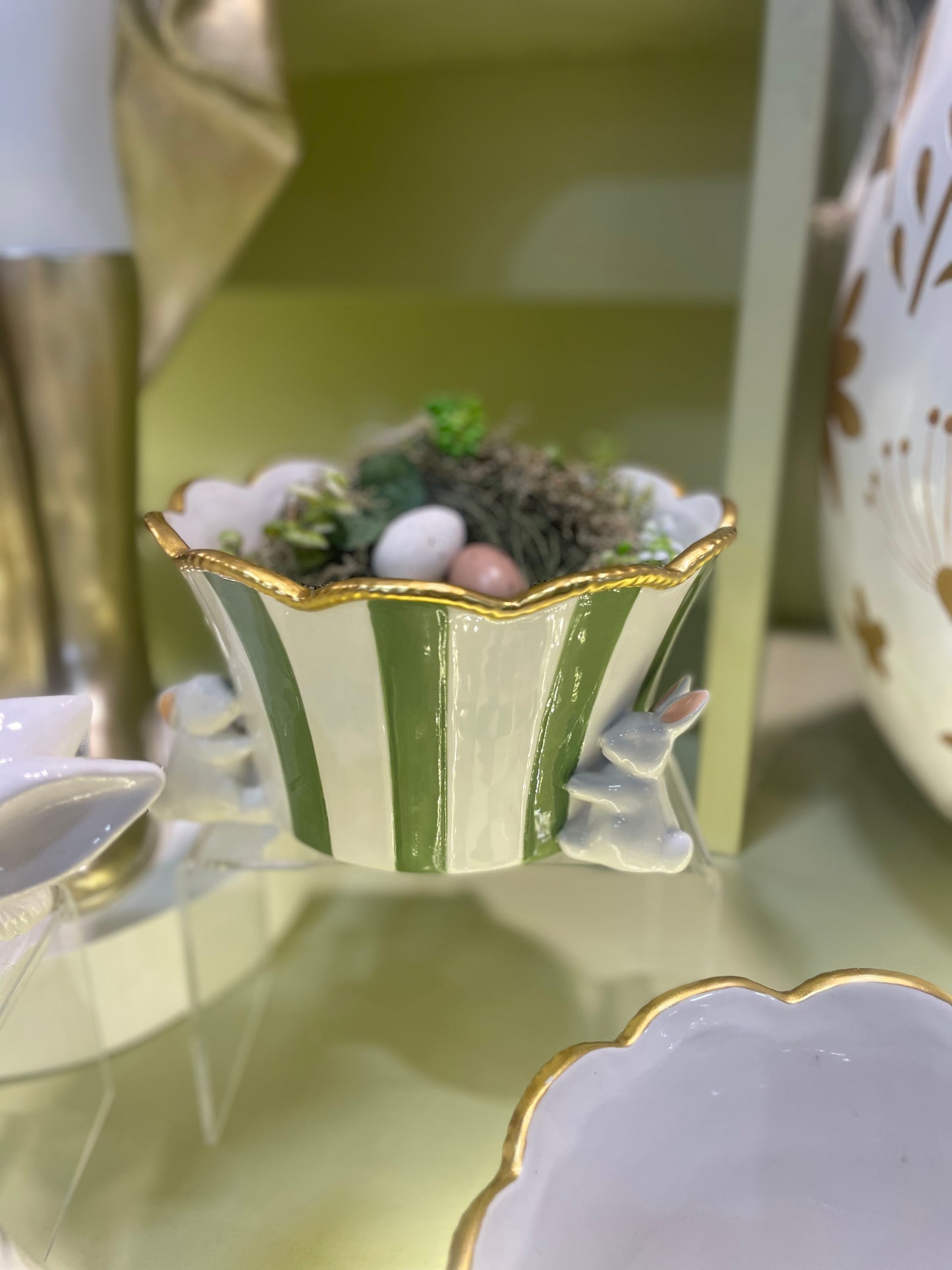 Verdant stripe ceramic bunnies planter