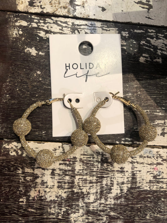 Finley Earrings in Champagne