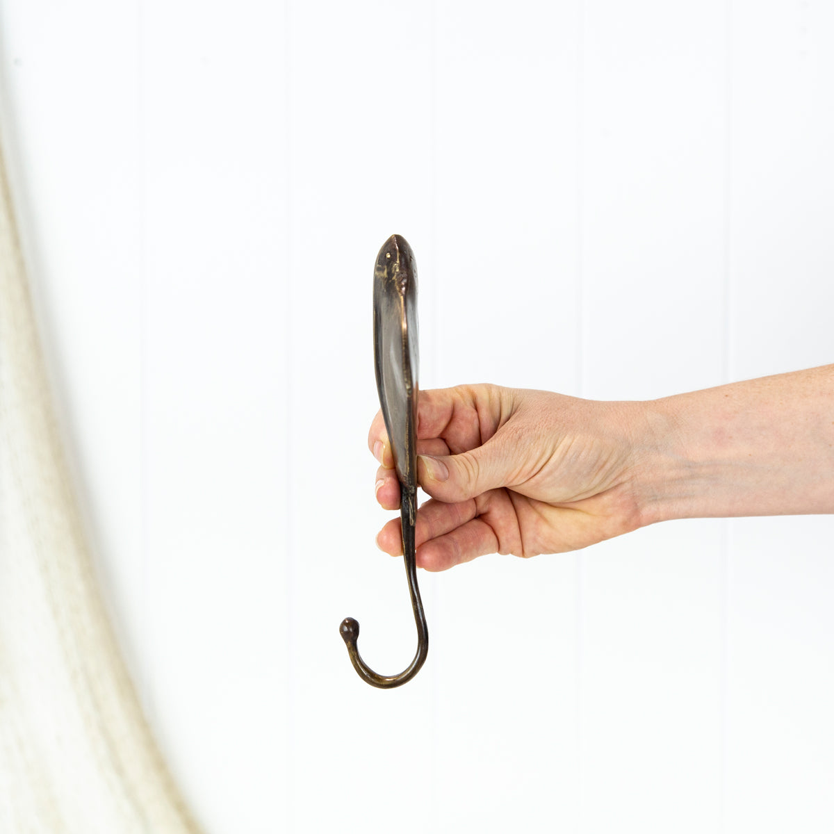 Mantaray Hook - Dark