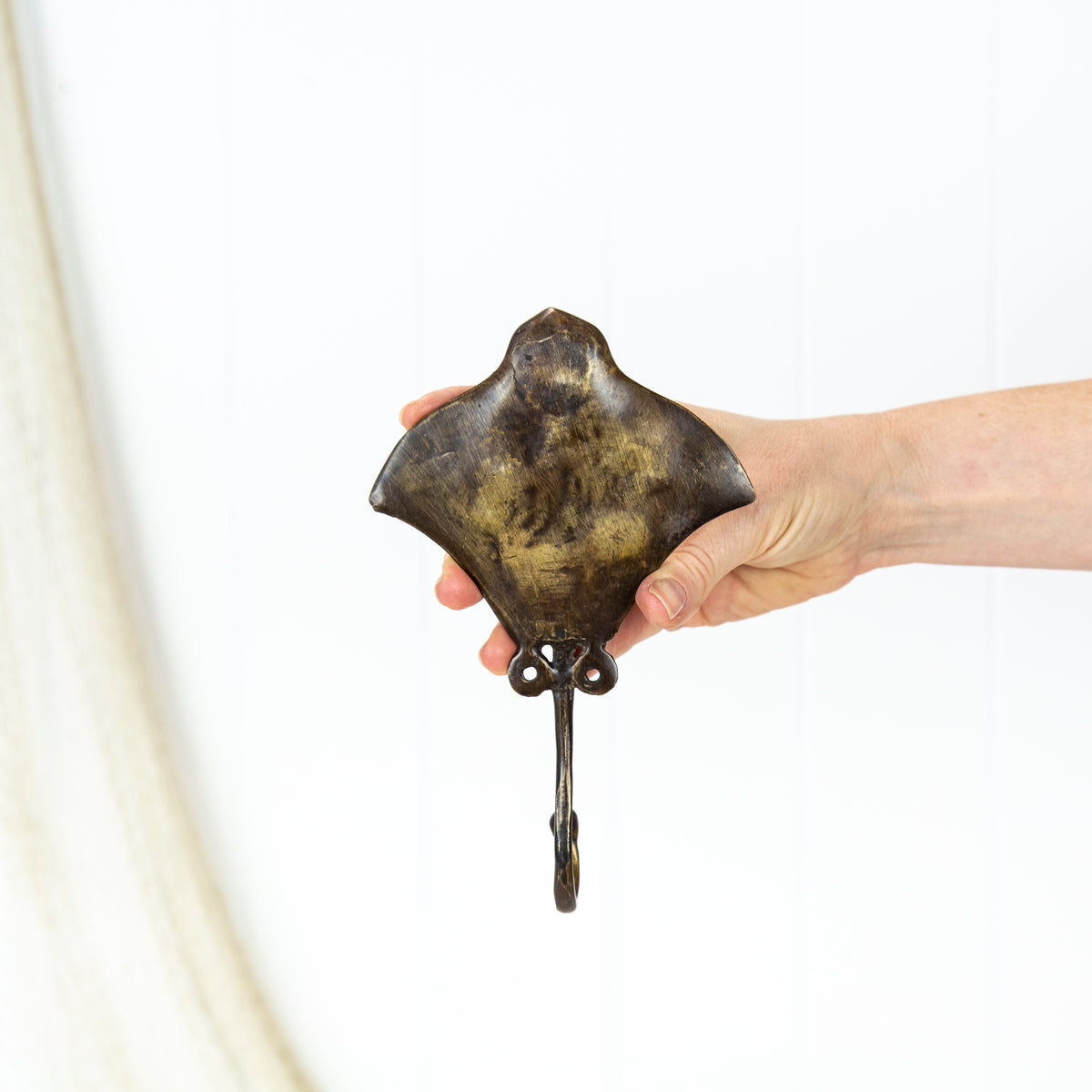 Mantaray Hook - Dark