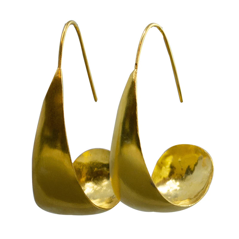 MW Gold Drop Hoop Earrings B29