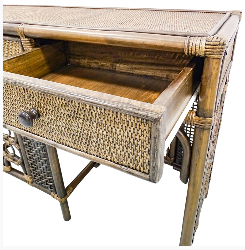Santiago Console - pick up only