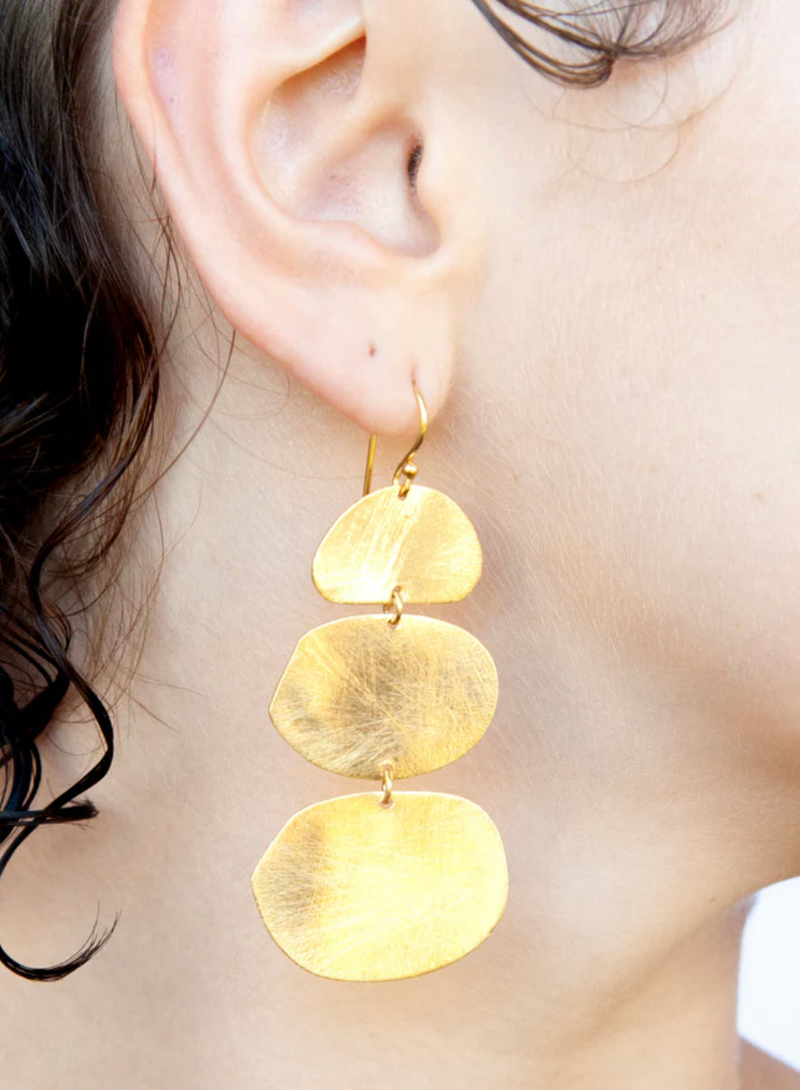 MW Gold Earrings B196