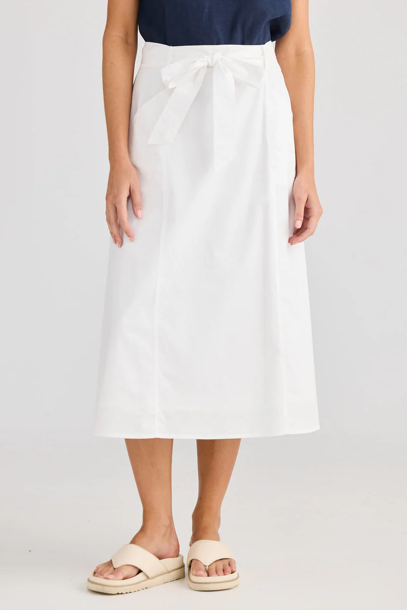 Sand Dollar Skirt in White