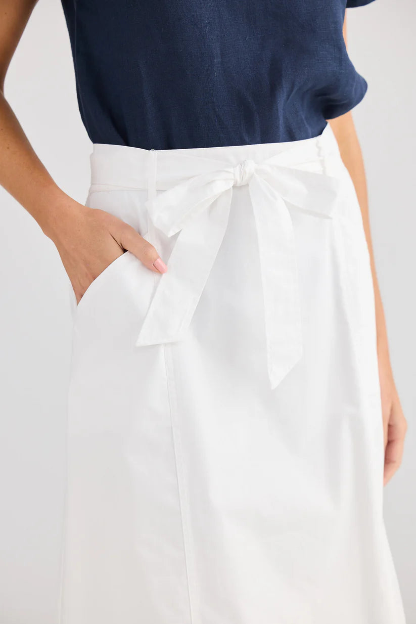Sand Dollar Skirt in White