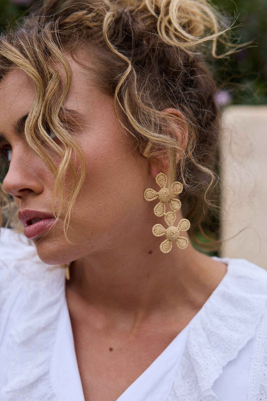 Blake Earrings in Natural
