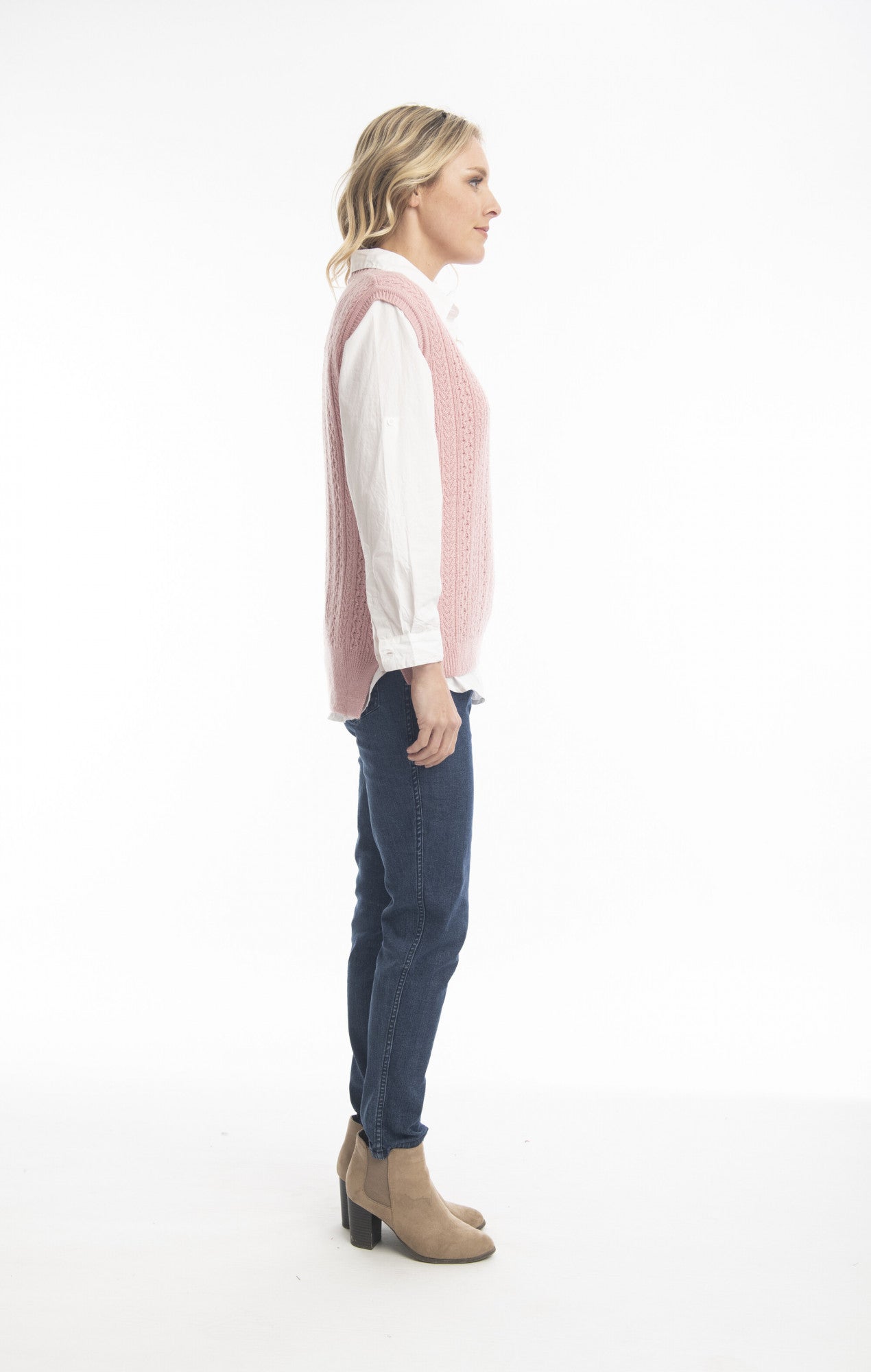 Alpaca Knits Sleeveless Vest in Pale Pink