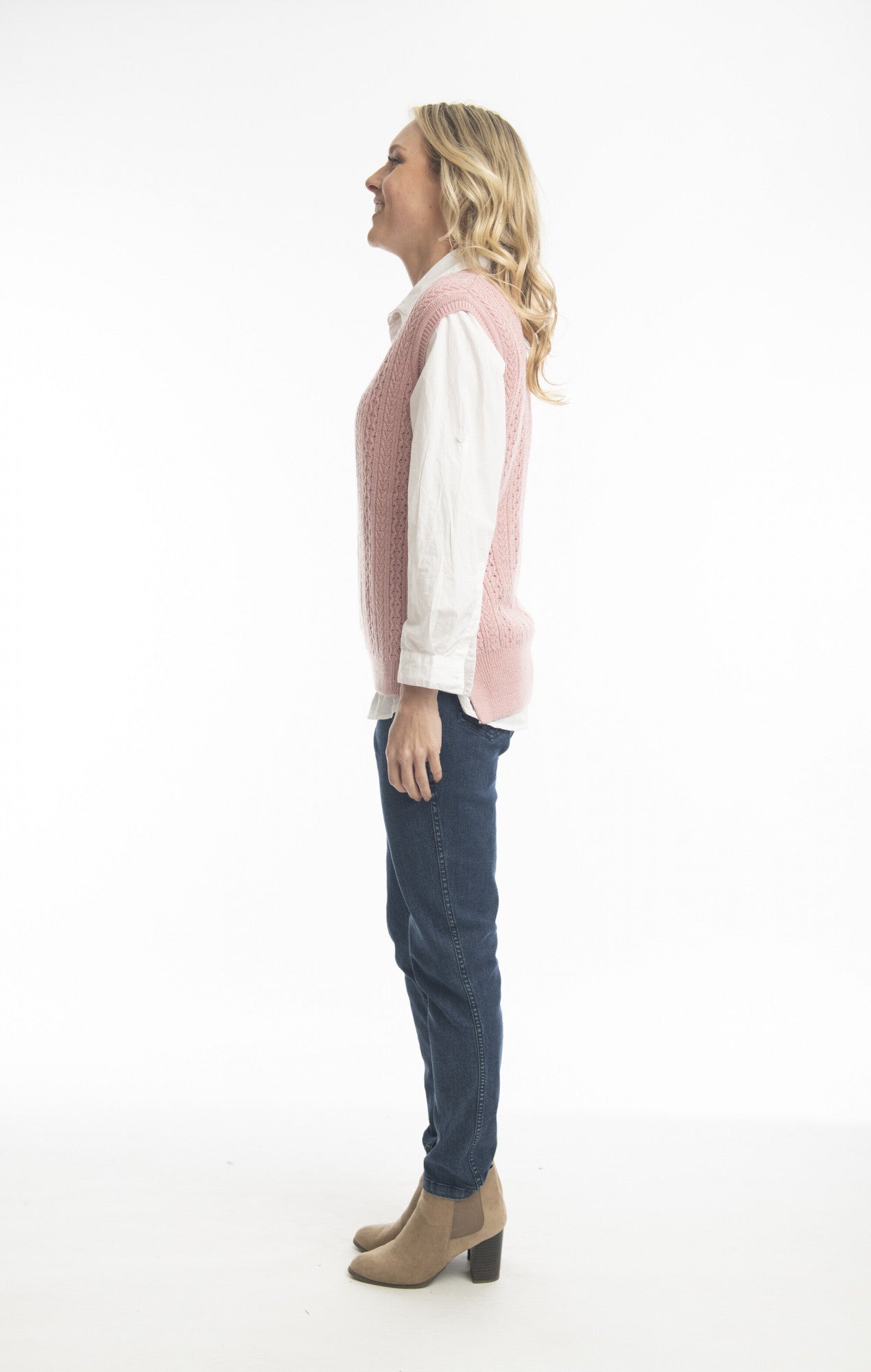 Alpaca Knits Sleeveless Vest in Pale Pink