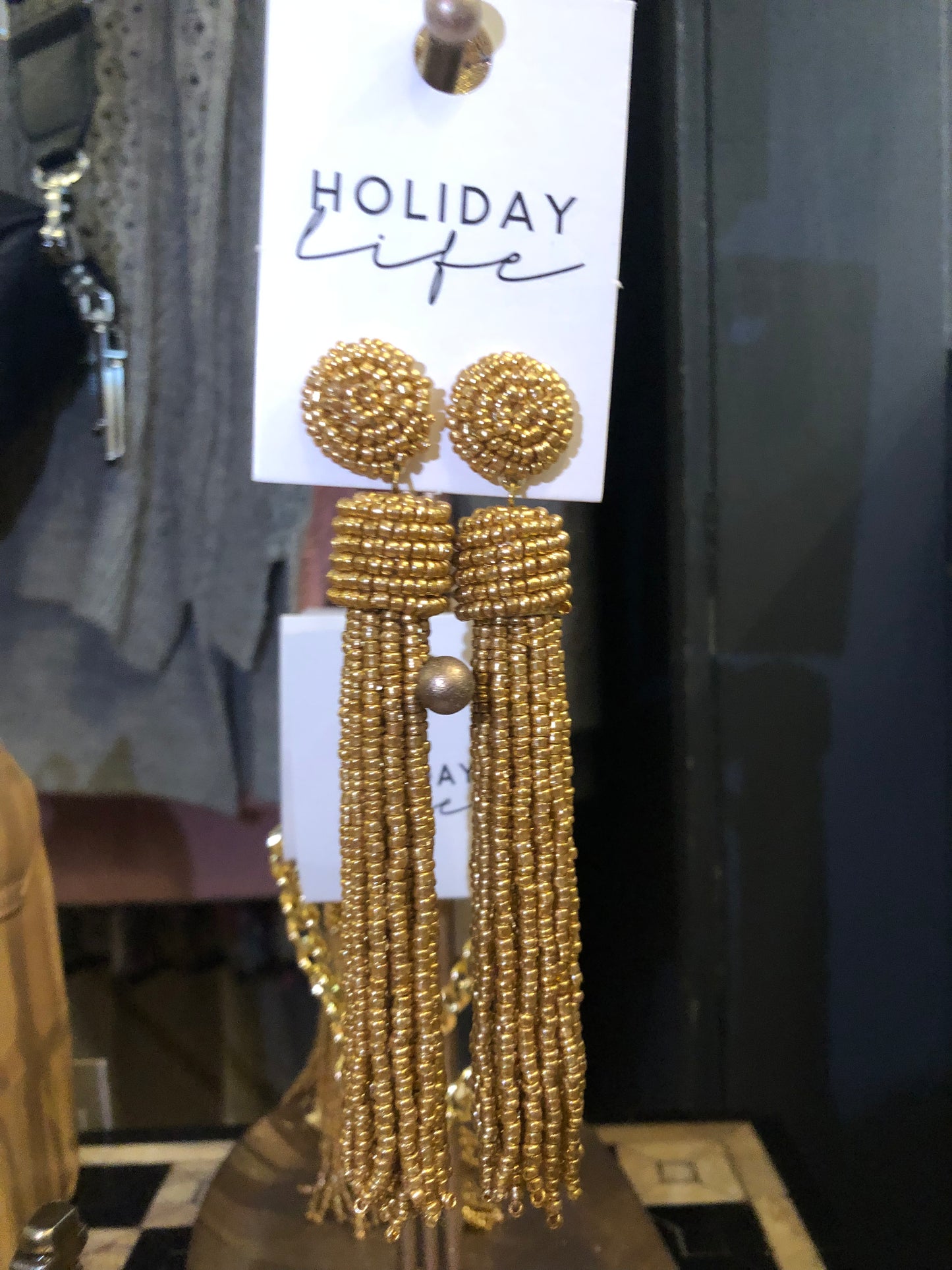 Shaker Earrings in Gold