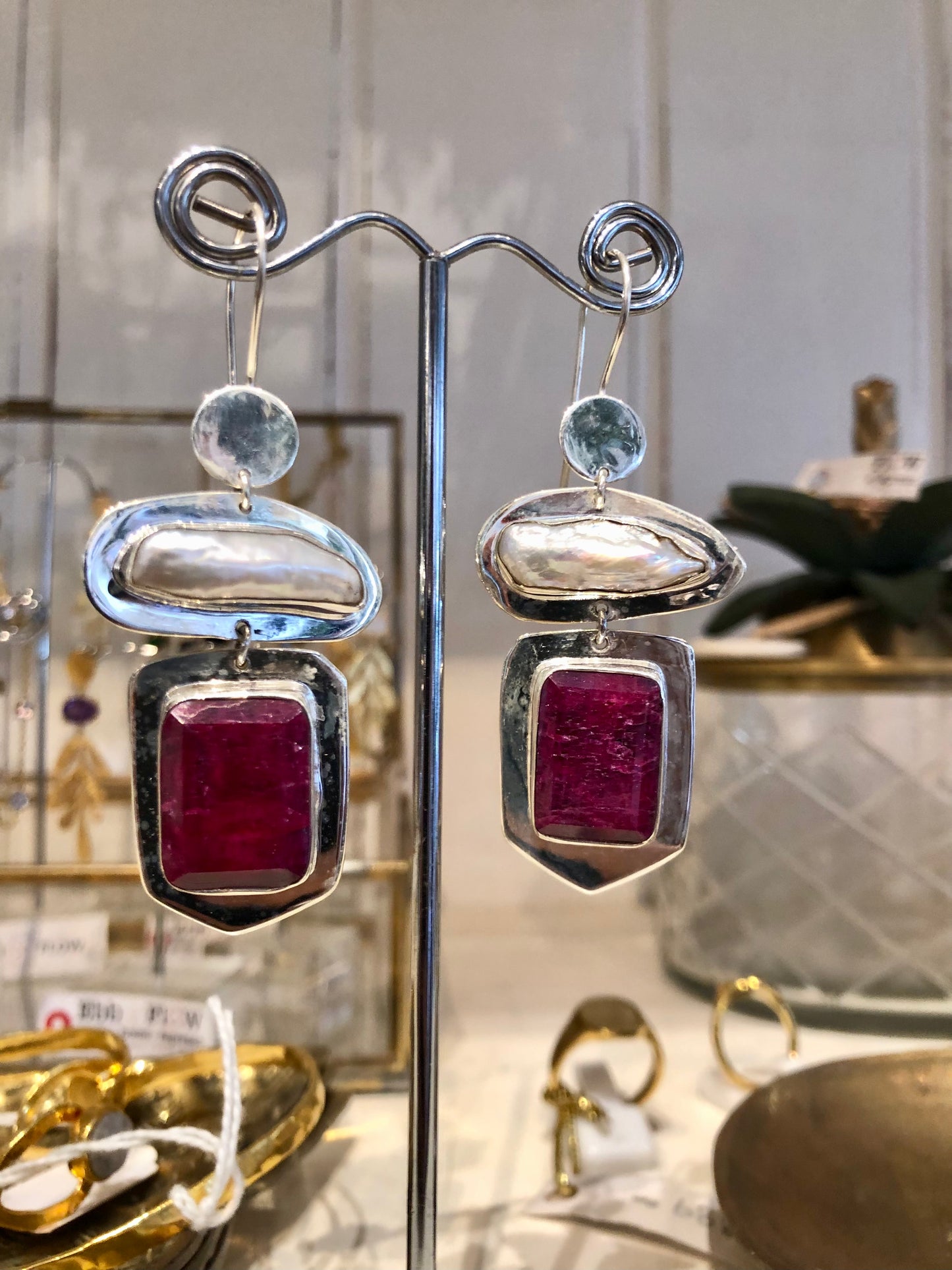MW Luxe Gem & Pearl Earrings - Brushed Silver