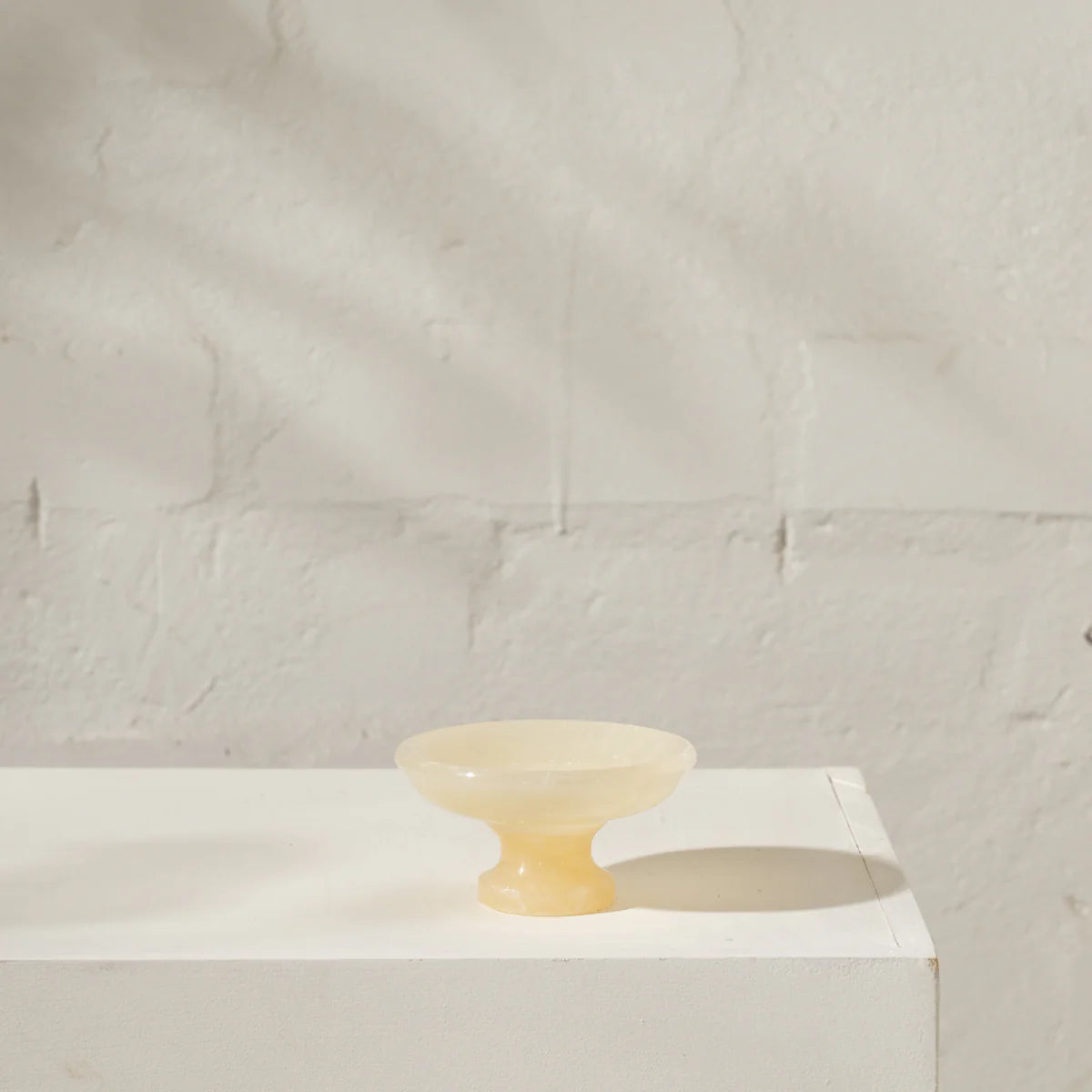 Kasper Onyx Stand Bowl