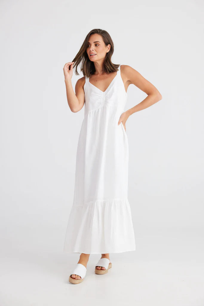Midsummer Dress in White