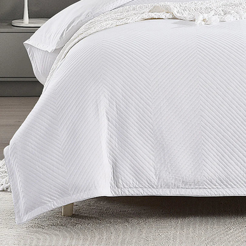 Atlantis Chevron Jacquard Coverlet Set
