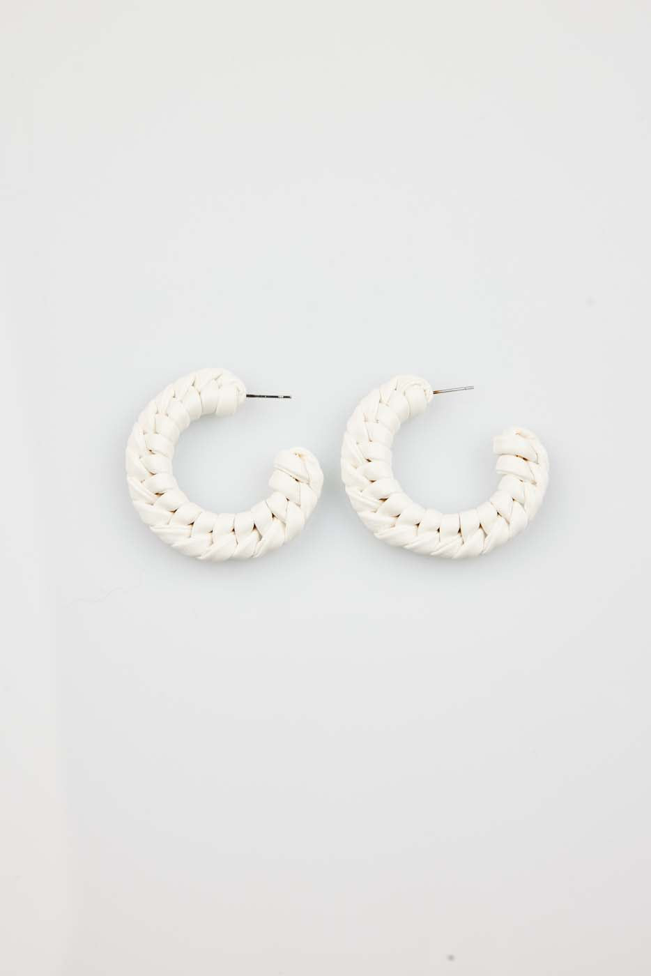 Lorena Earrings in white