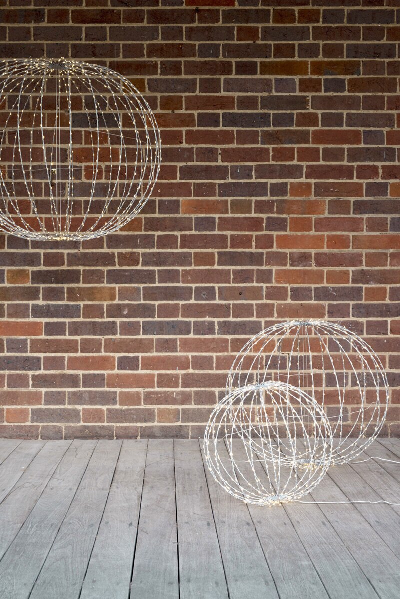 Grand Illuminated Sphere 40cm