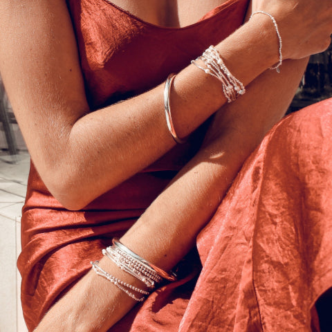 Petals Sterling Silver Bracelet with One Pearl