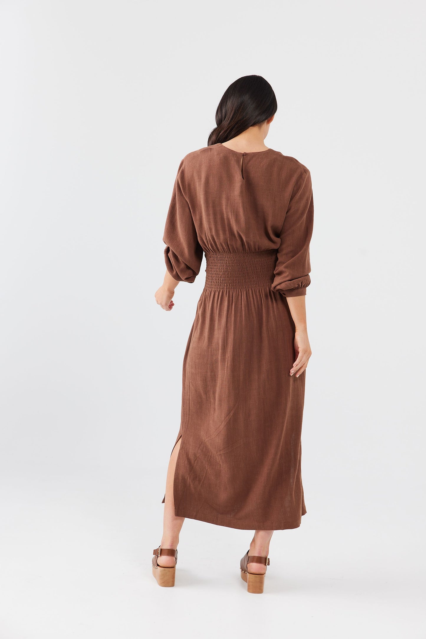 Turning Point Dress Chocolate Linen Ki