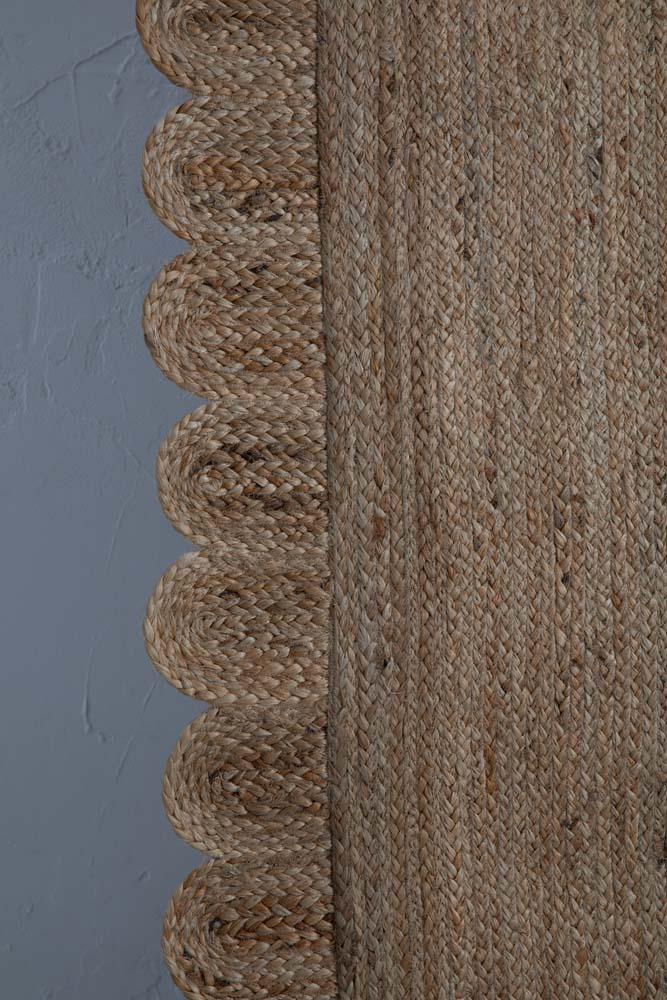 Scalloped Runner- Natural – Ebb+Flow Boutique