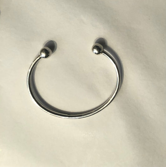 Petals Silver Bangle