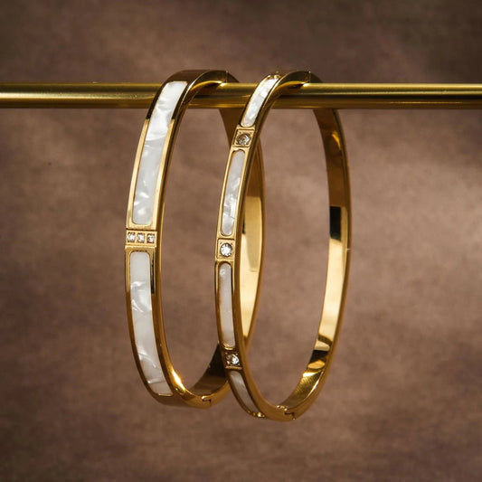 LL Ashley Bangle