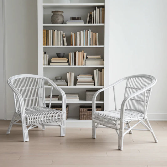 Colonial Chair/Table in white