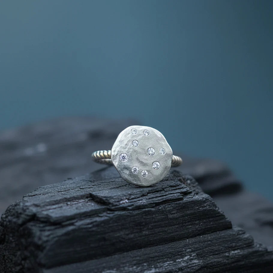 Aestra Ring in Silver