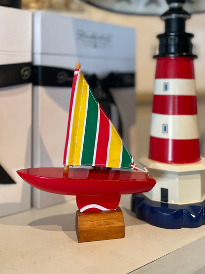 13cm Pond Yacht - Assorted Colours