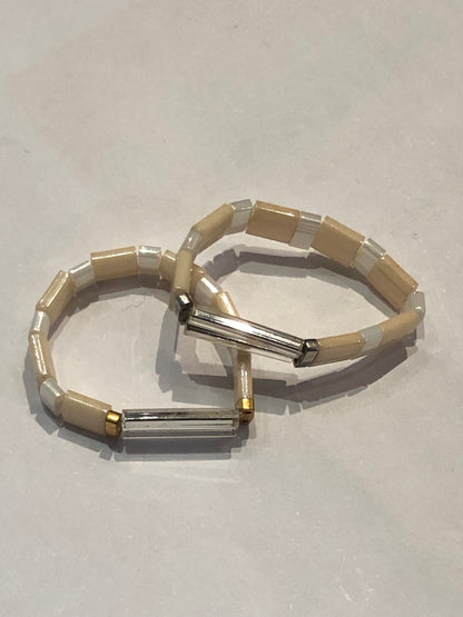 Tila Ring various