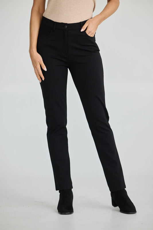 Aero Pants in Black