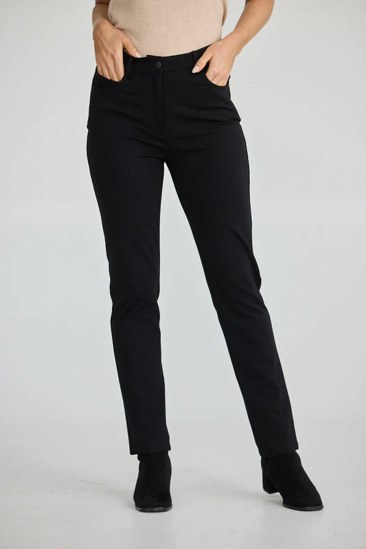 Aero Pants in Black