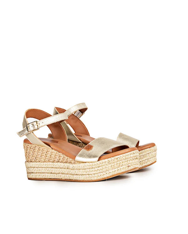 Arambol Wedges in Yute/Black, Gold + White