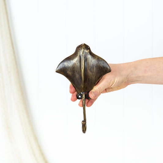 Mantaray Hook - Dark