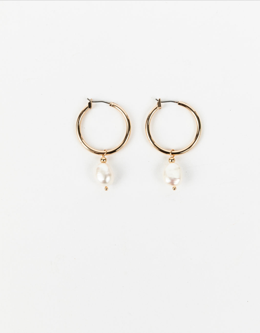 Letta Earrings Gold