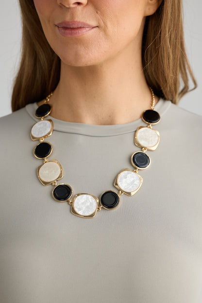Wendy Necklace in Black and White