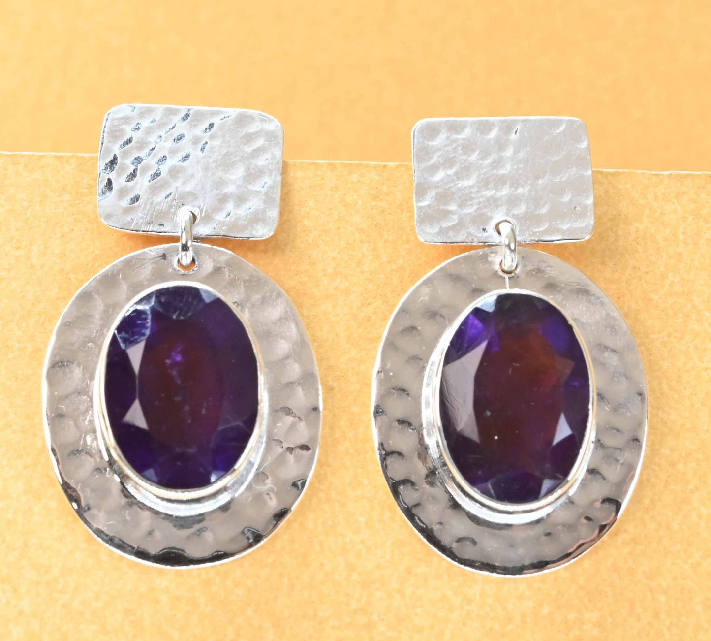 MW Luxe Gemstone Stud Swing Hammer finish Earrings IAE1H