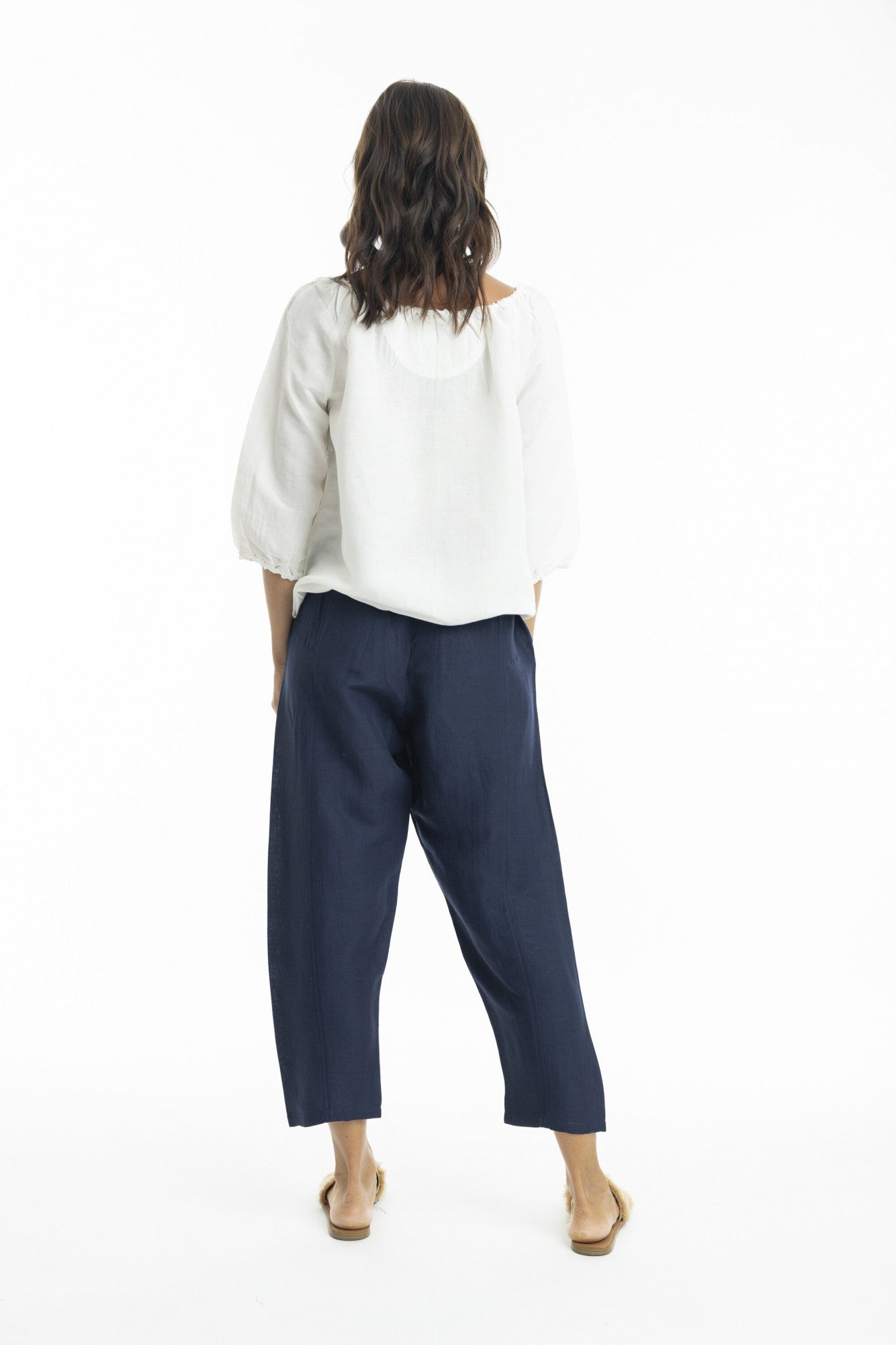 Linen 3/4 Sleeve Top with Gather Neckline in White