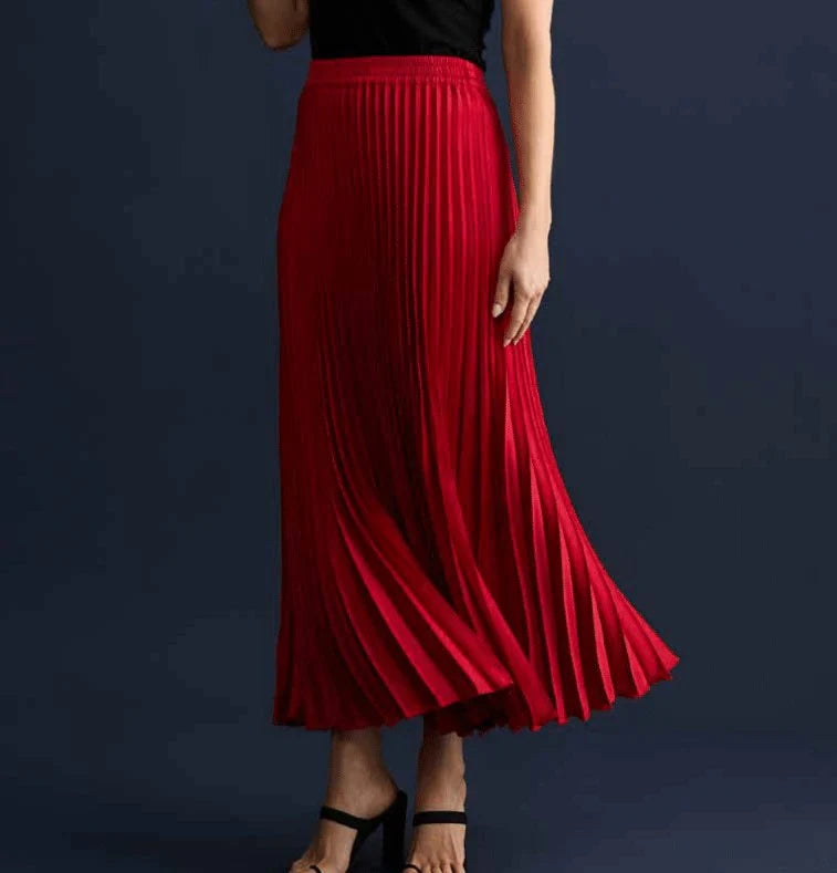 Alias Pleated Skirt in True Red