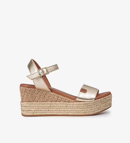 Arambol Wedges in Yute/Black, Gold + White