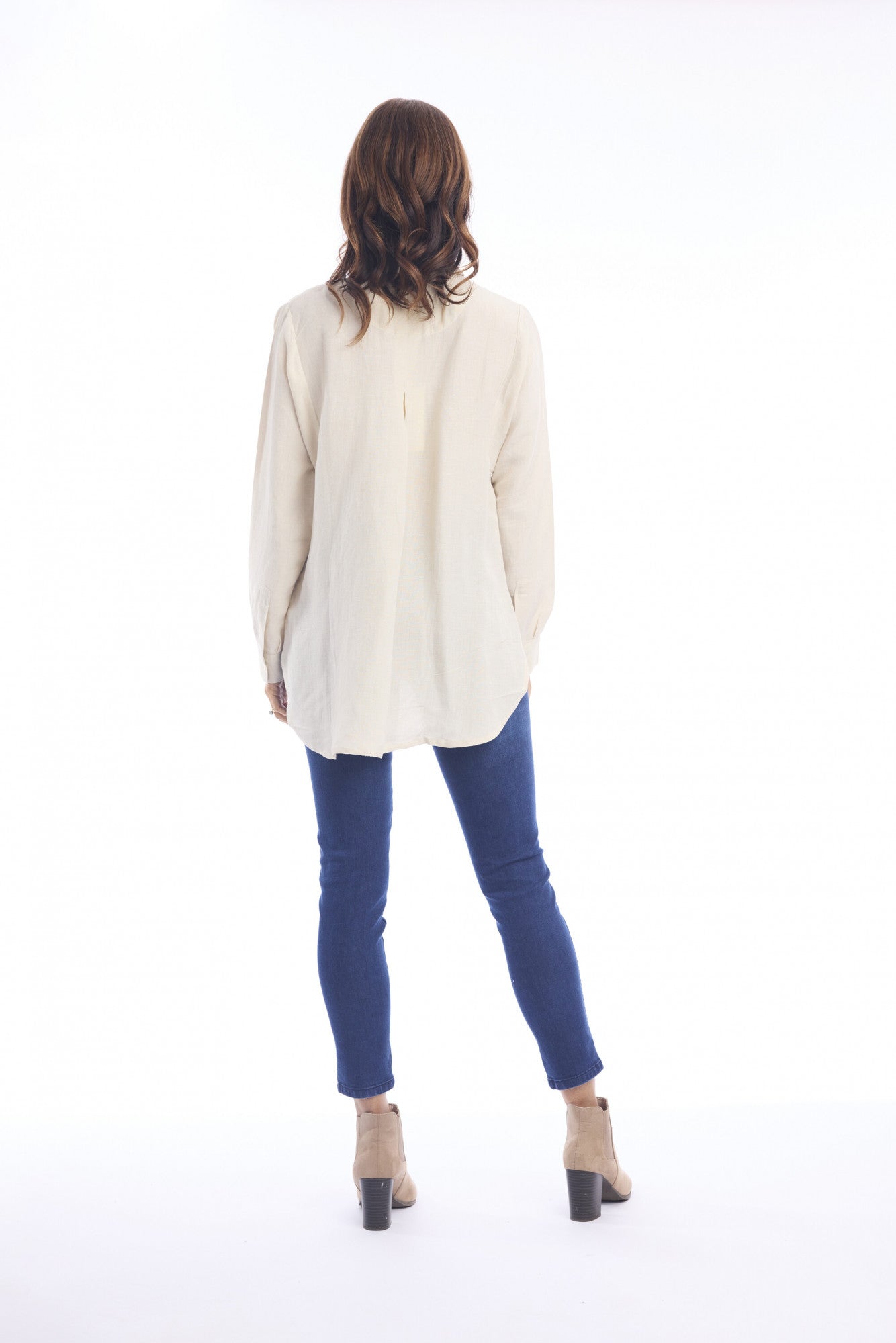 Linen shirt in Natural