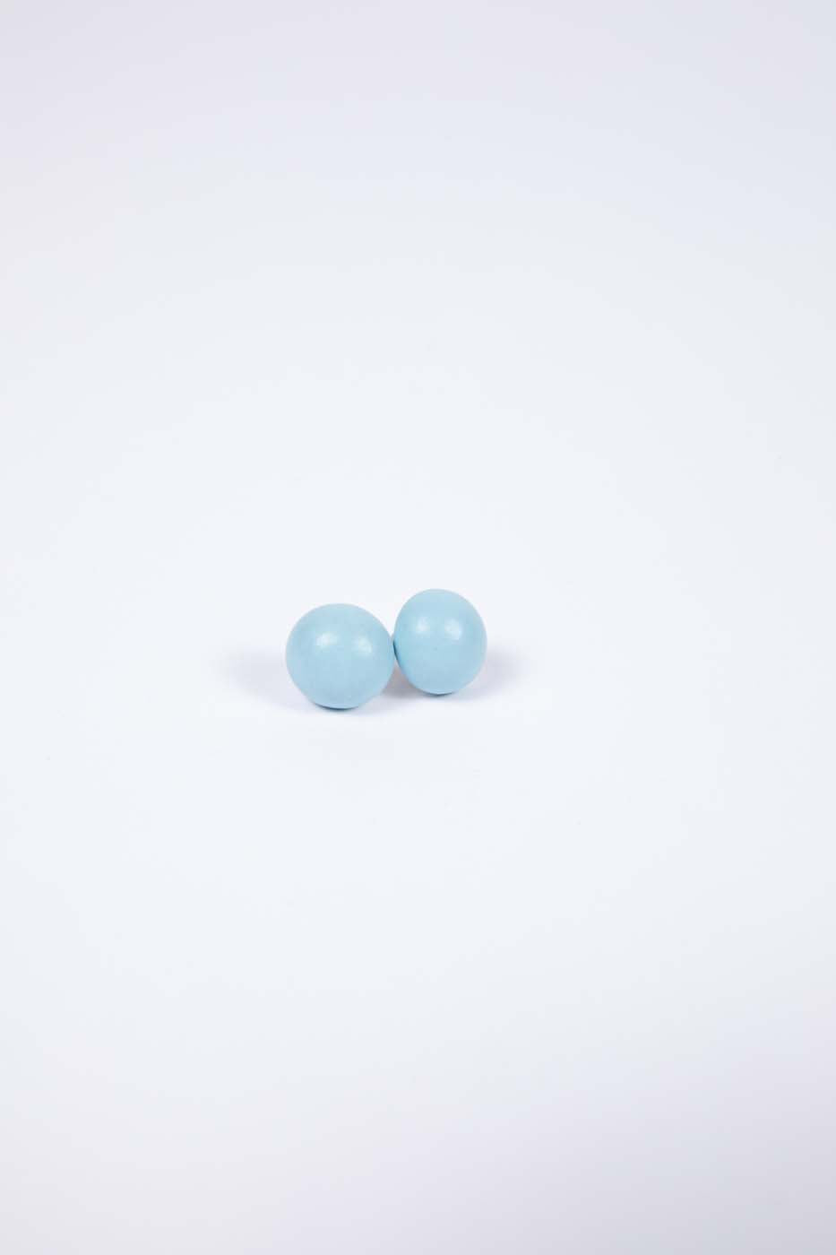 Spot the Dot Earrings in Hampton Blue