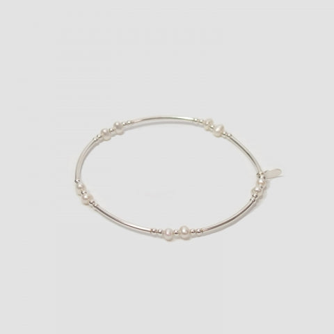 Petals Sterling Silver Bracelet with Two Pearls