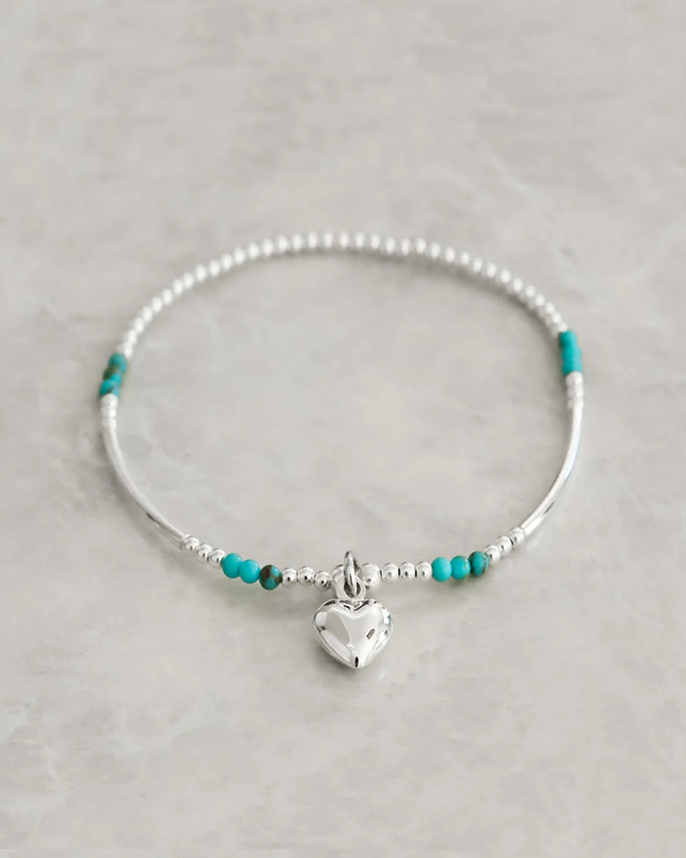 Petals Turqoise beaded heart bracelet