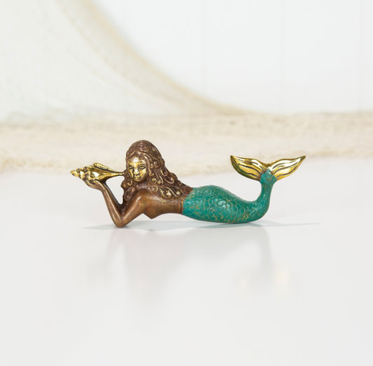Mermaid Lying Down - Green Tail