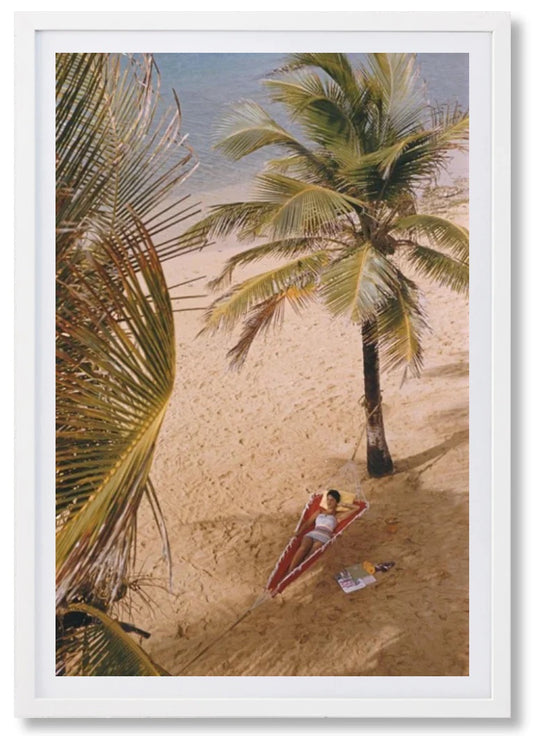 Slim Aarons . Caribe Hilton Beach