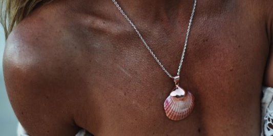 Carmen Scallop Pendant Rose Gold