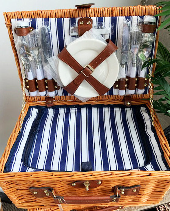 Willow Honey 4 Person Picnic Hamper