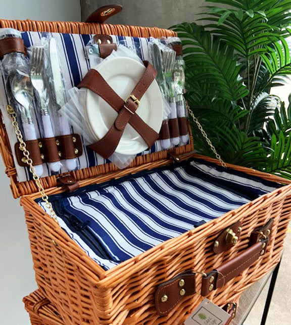 Willow Honey 4 Person Picnic Hamper